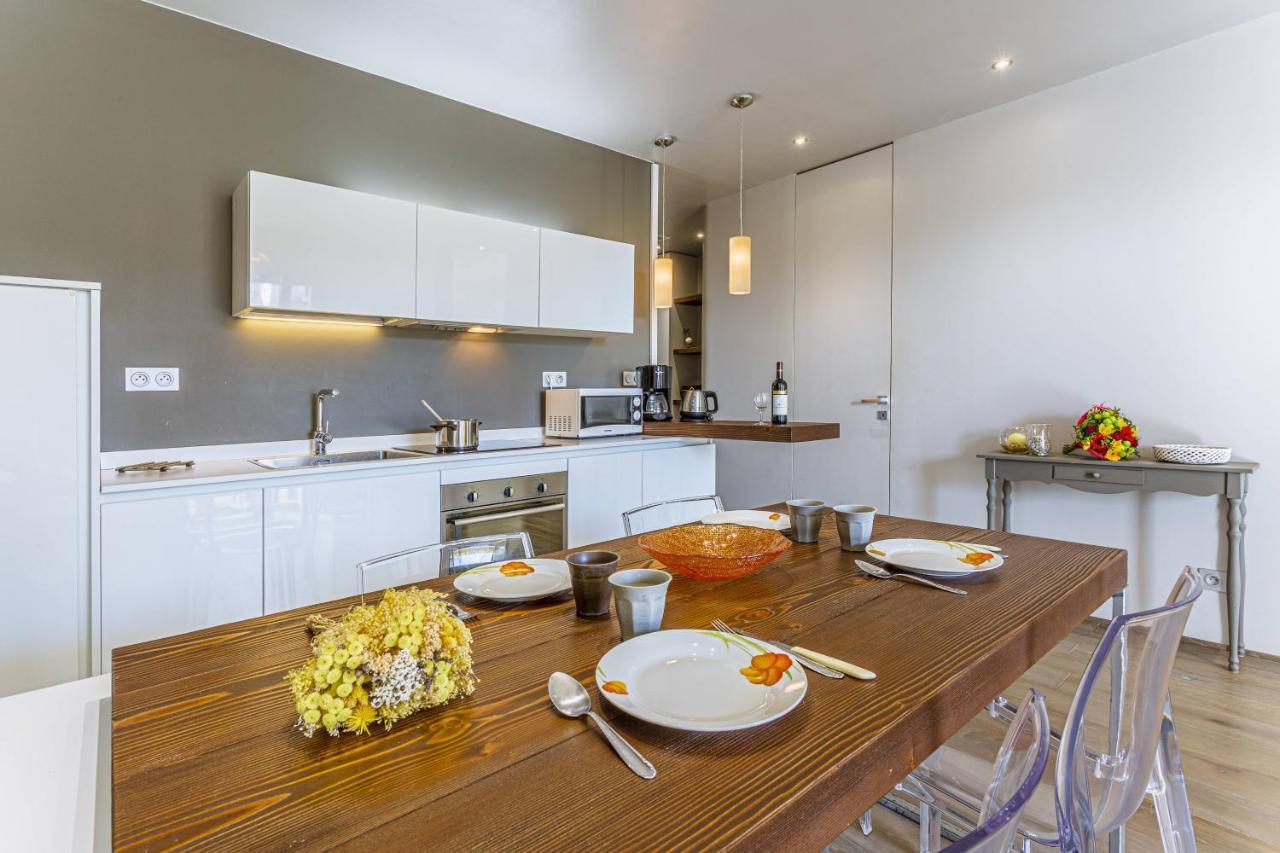 Fleurs 22 - City Center - Modern W Terrace Nice Bagian luar foto