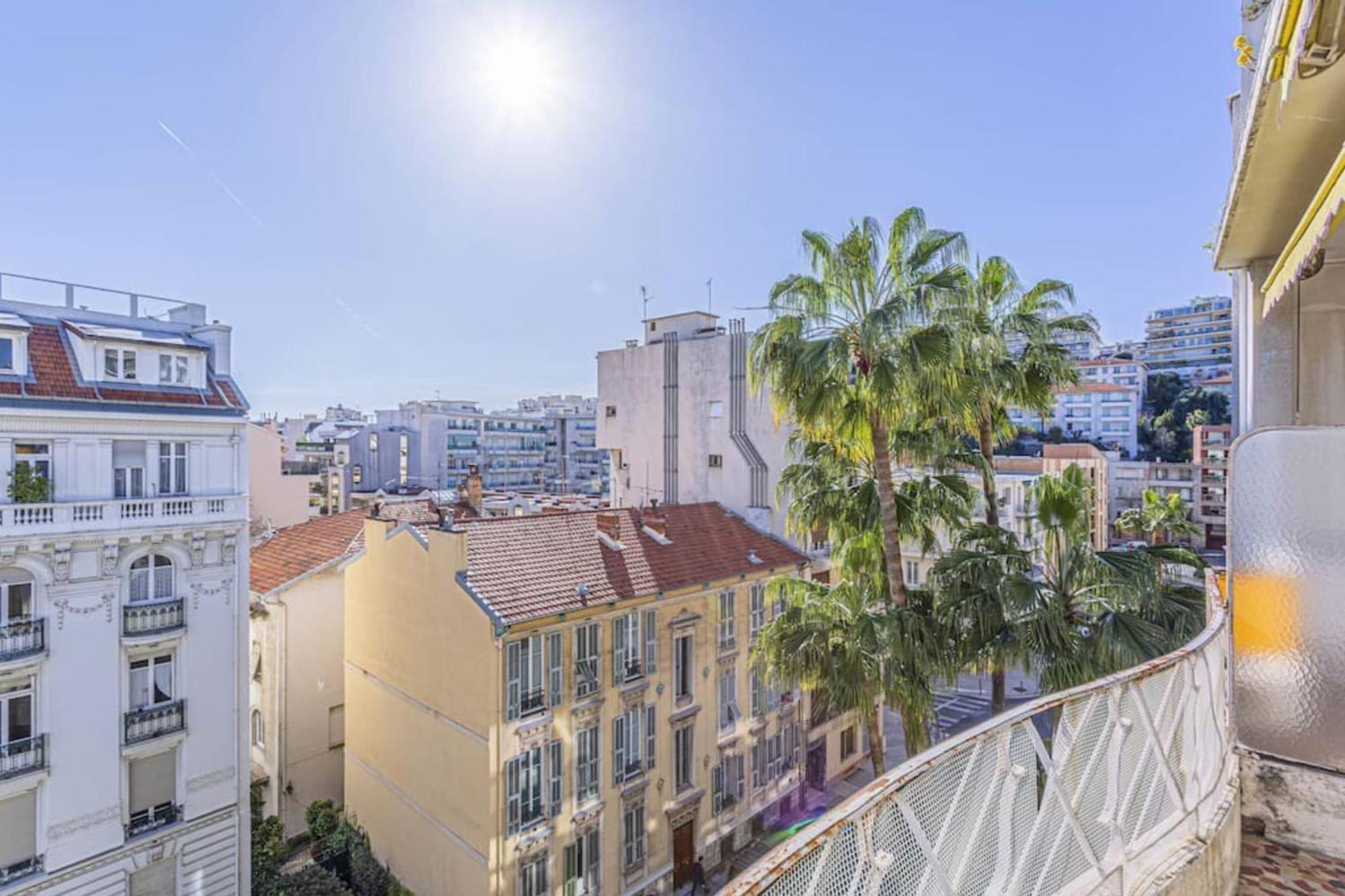 Fleurs 22 - City Center - Modern W Terrace Nice Bagian luar foto
